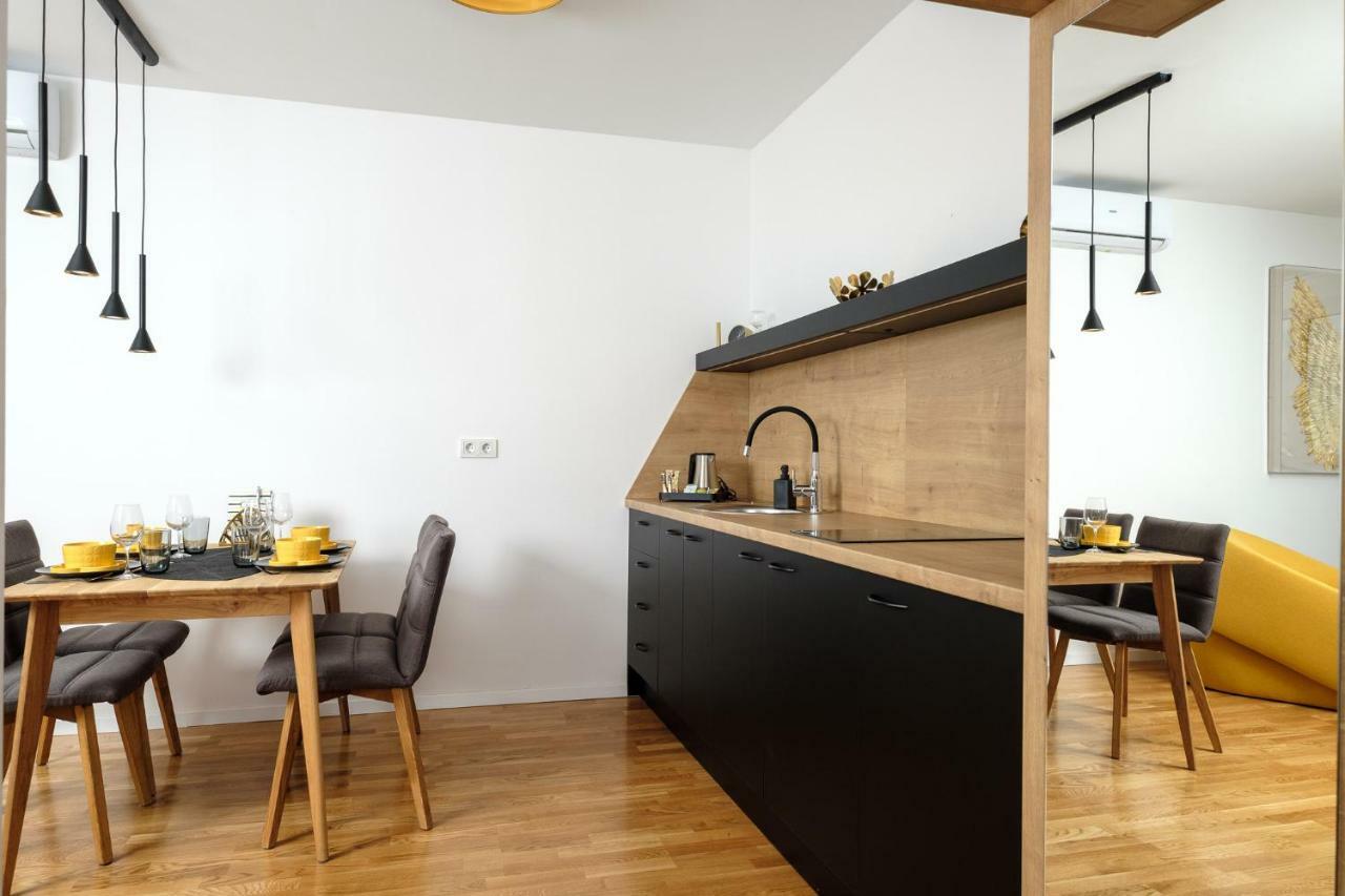 Studio Apartman Krila Wings- Parking In Garage Zágráb Kültér fotó