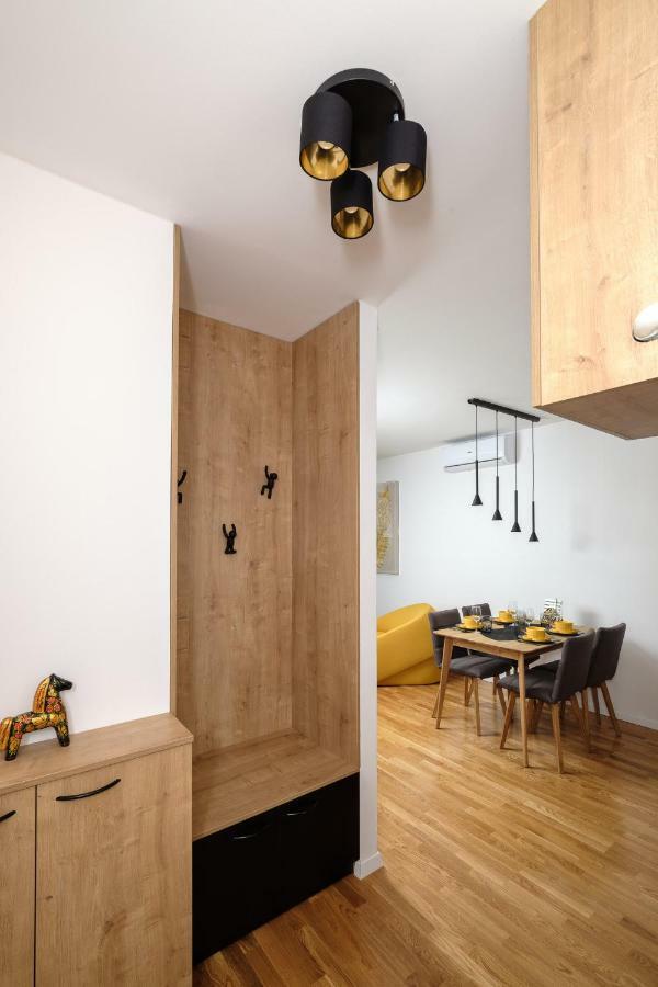 Studio Apartman Krila Wings- Parking In Garage Zágráb Kültér fotó